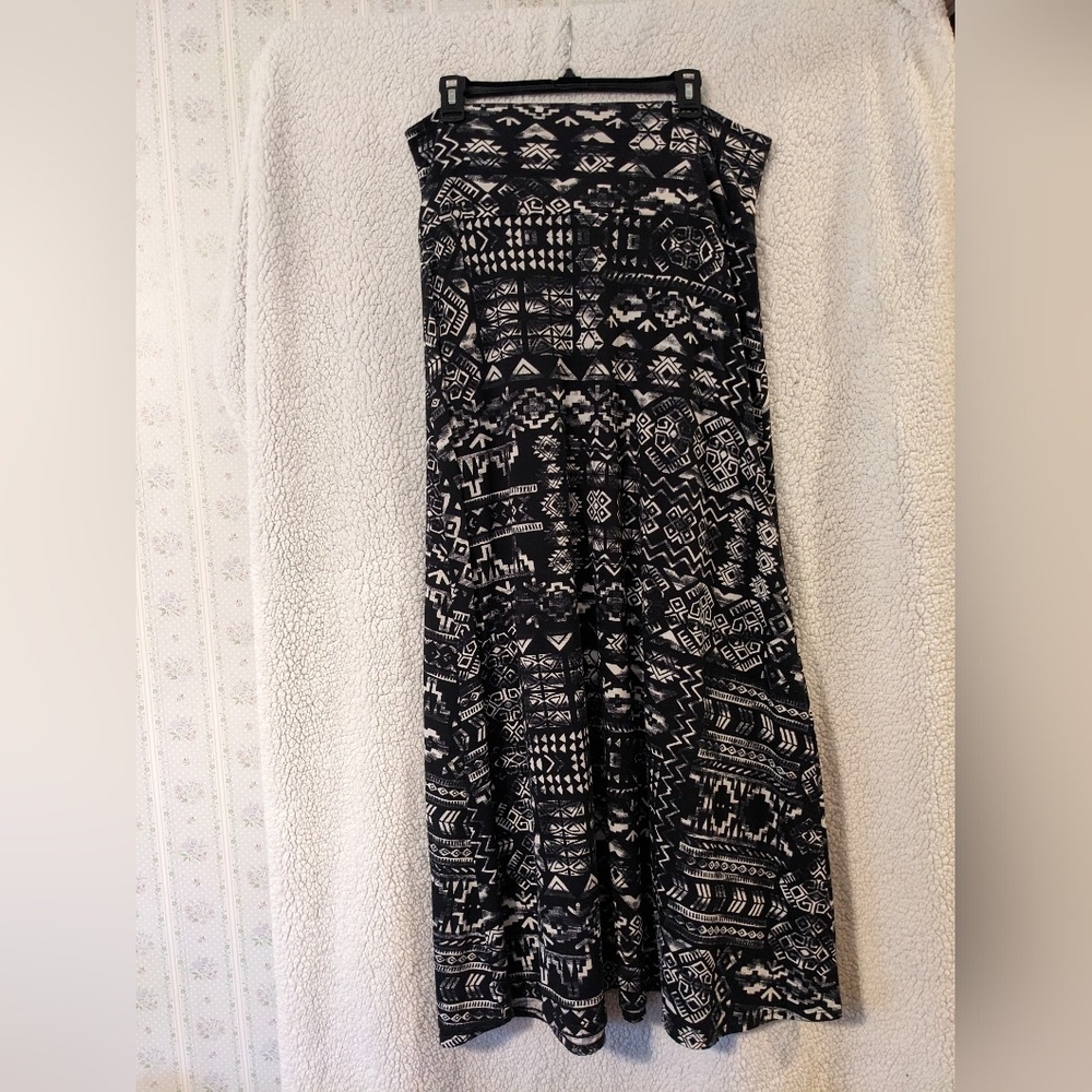 Mossimo Supply Co Maxi skirt